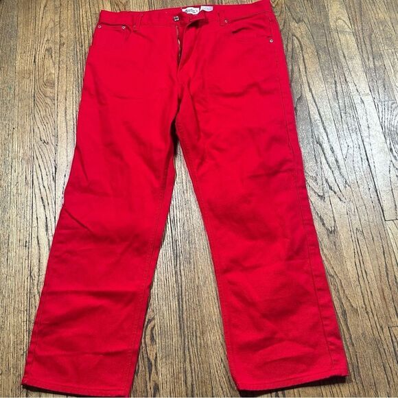 Red Relaxed Fit Men's Jeans - Picture 2 of 5